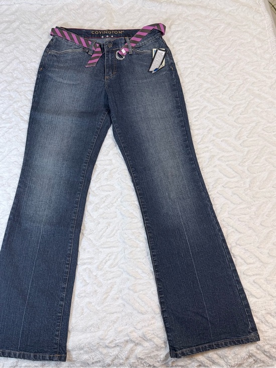 Covington Denim - Covington Women's Dark Blue Flare Jeans with Pink Striped Belt - Size 6